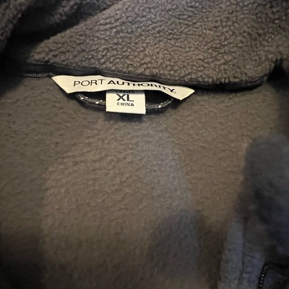 Abandoned haunted house complex fleece jacket - Picture 2 of 3